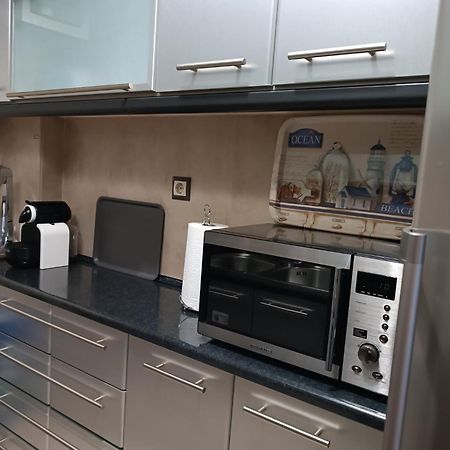 Cosy Apartment On Dragon Street Αθήνα Εξωτερικό φωτογραφία